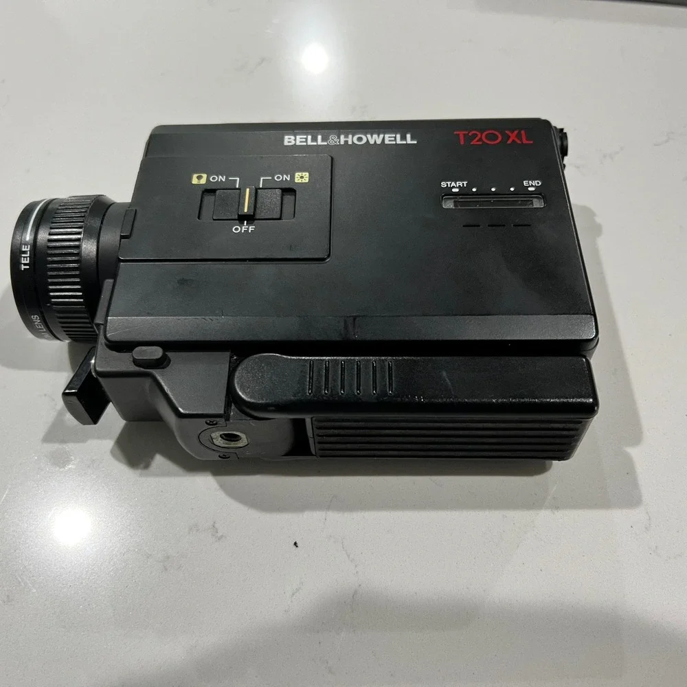 Bell & Howell T20 XL Super 8 Movie Camera f/1.4 10-20mm Tested Canon alternative